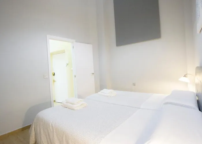 Deluxe Apartment In La Giralda